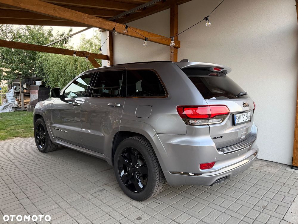 Jeep Grand Cherokee 5.7 V8 Overland Summit - 3