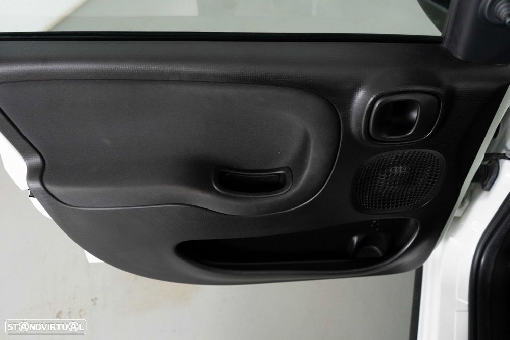 Fiat Panda 1.0 Hybrid City Life - 20