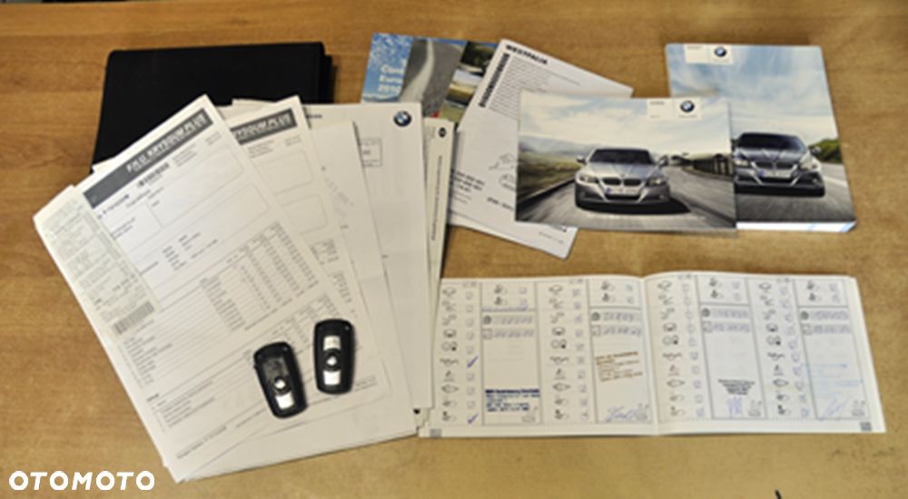 BMW Seria 3 318i Edition Sport - 21