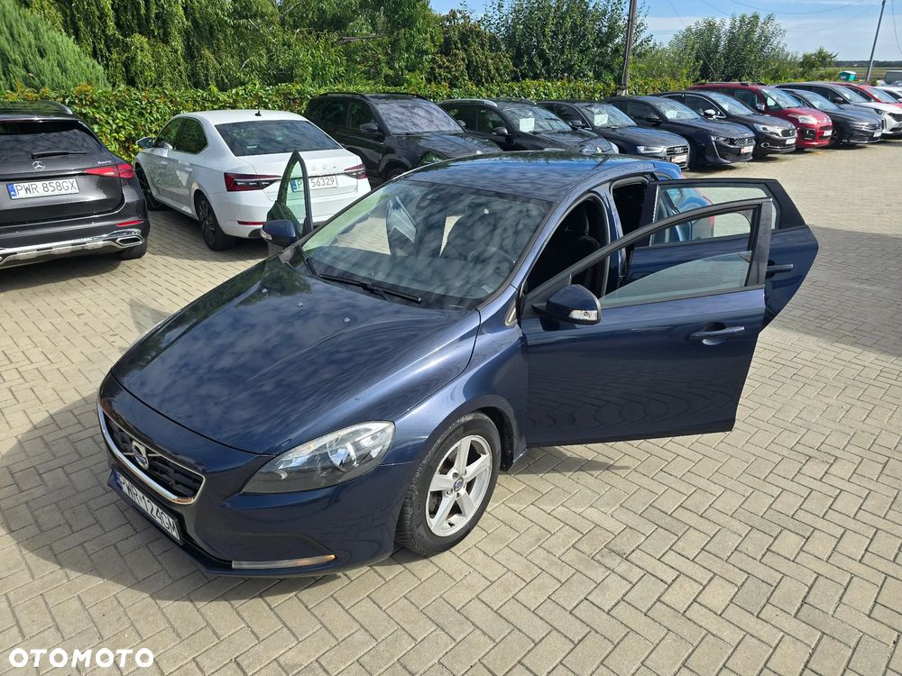 Volvo V40 - 34