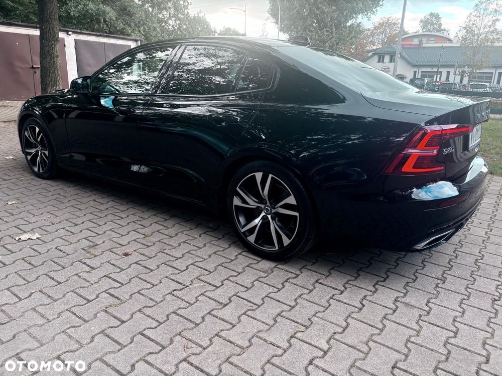 Volvo S60 B4 B R-Design - 7