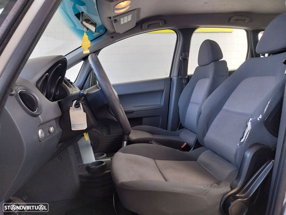 Mitsubishi Colt 1.1 Inform - 8