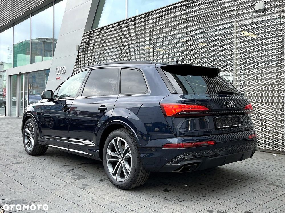 Audi Q7 - 4