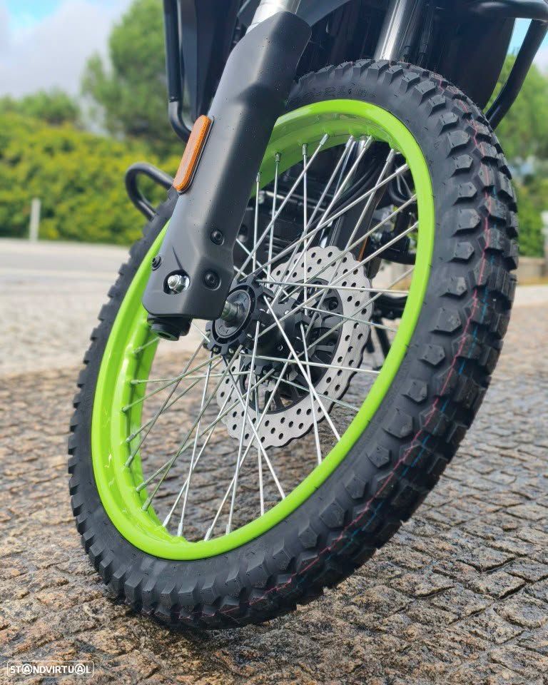 CF Moto 250 Dual - 3