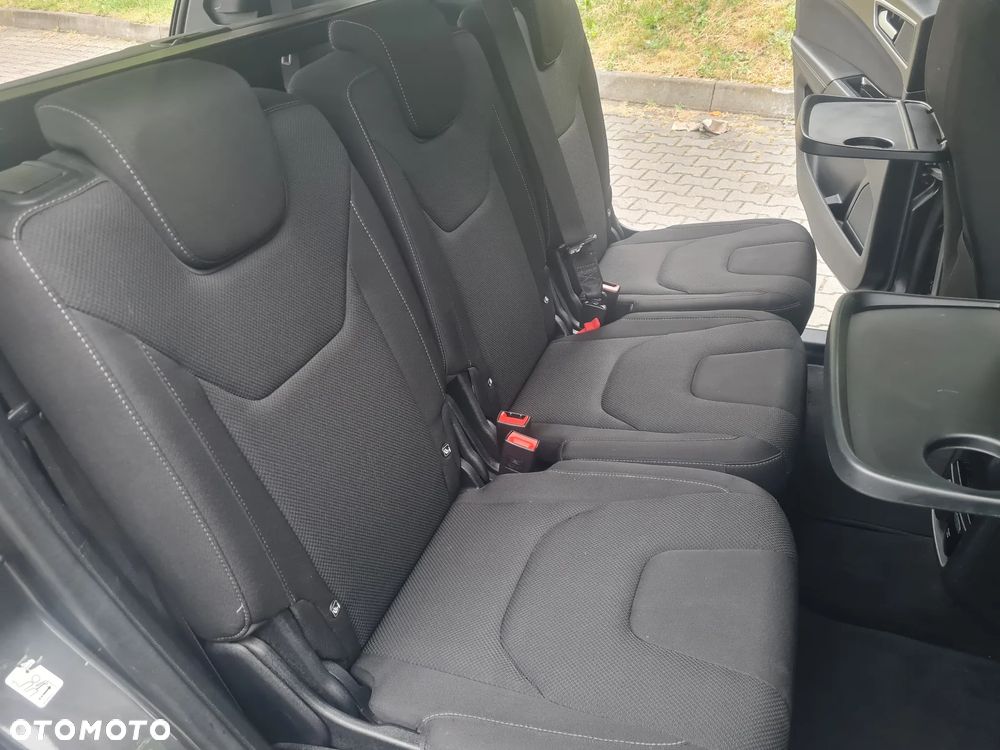 Ford S-Max 2.0 TDCi Titanium - 35