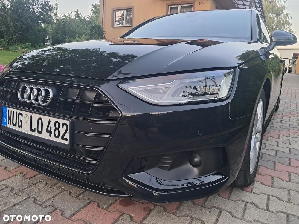 Audi A4 Avant 35 TDI S tronic S line - 2
