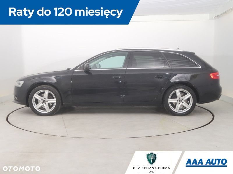 Audi A4 Avant - 4