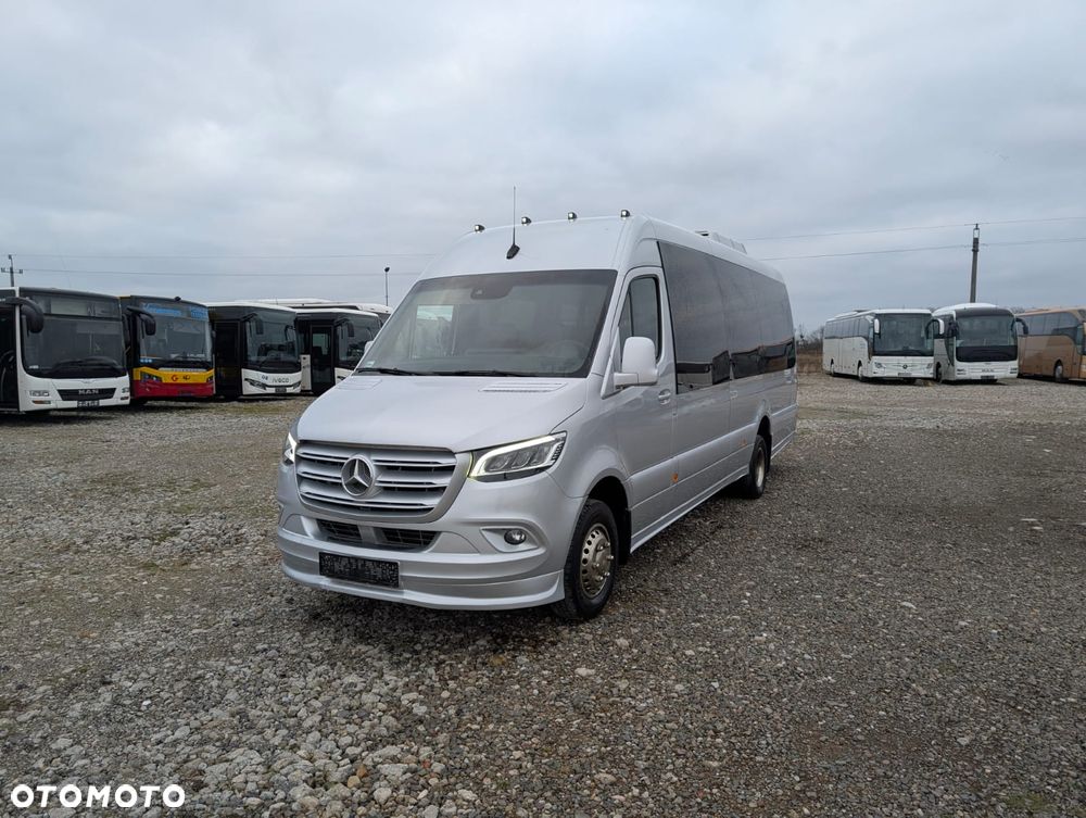 Mercedes-Benz Sprinter 519 - 11