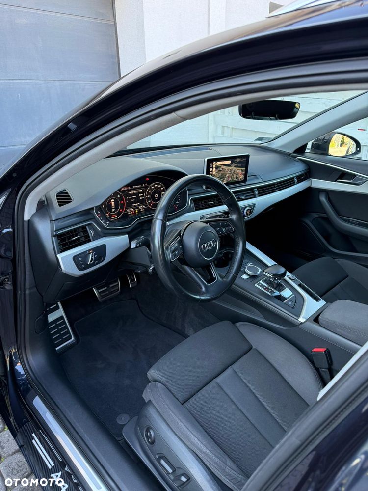 Audi A4 Avant - 10