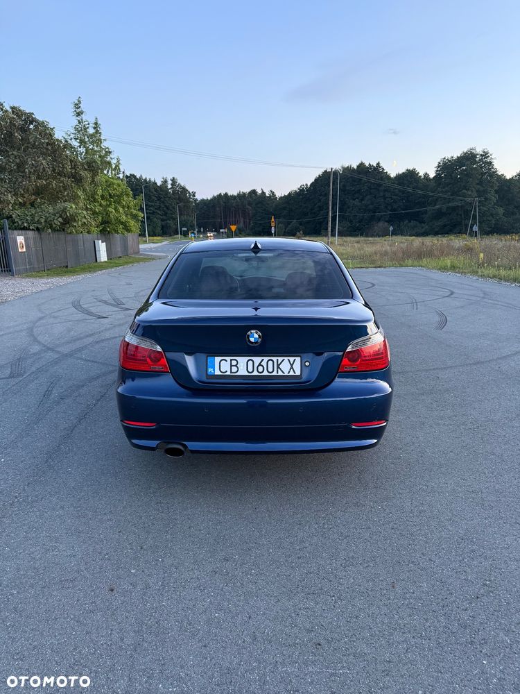 BMW Seria 5 520d - 10