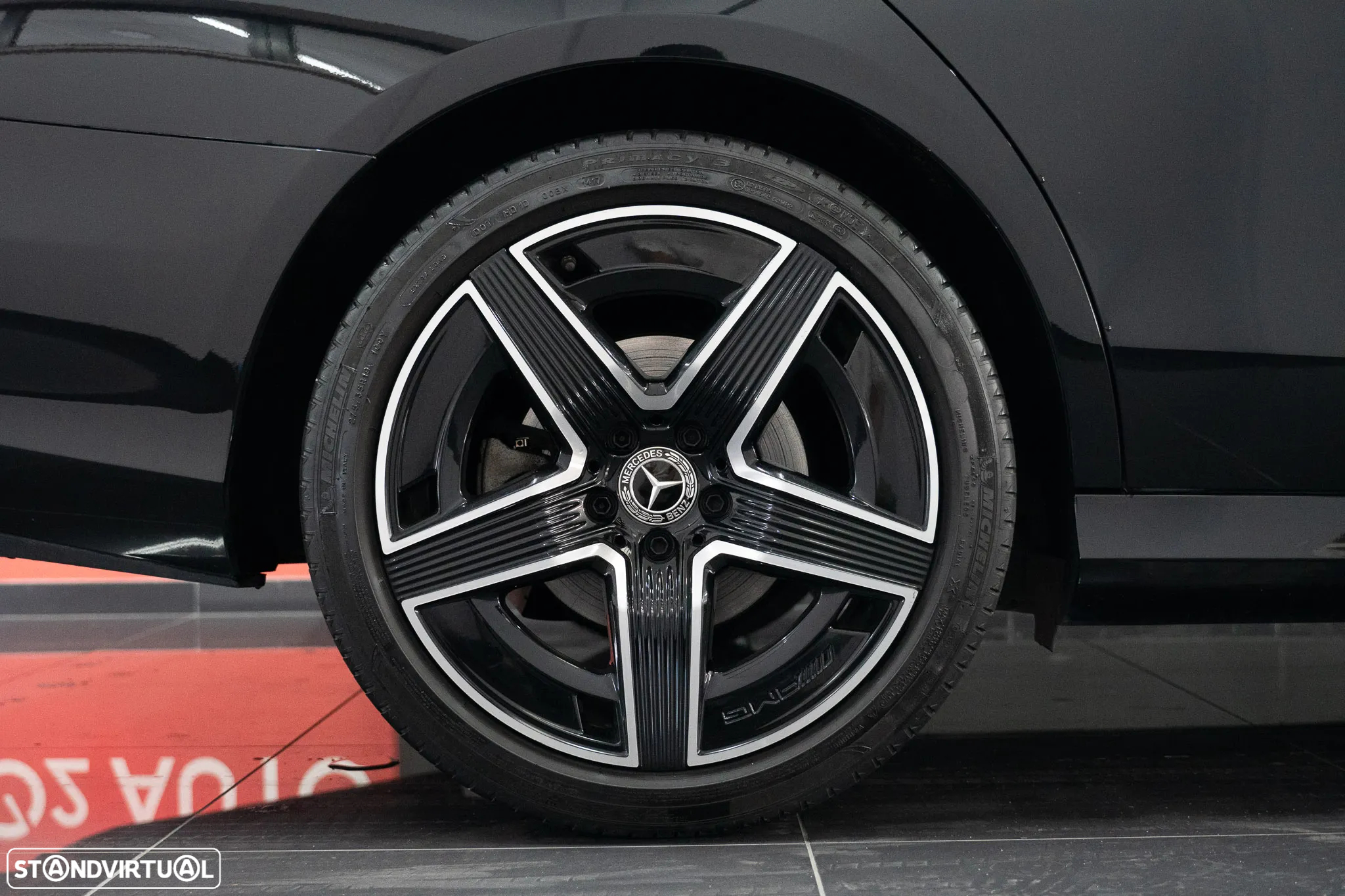 Mercedes-Benz E 220 d AMG Line - 6