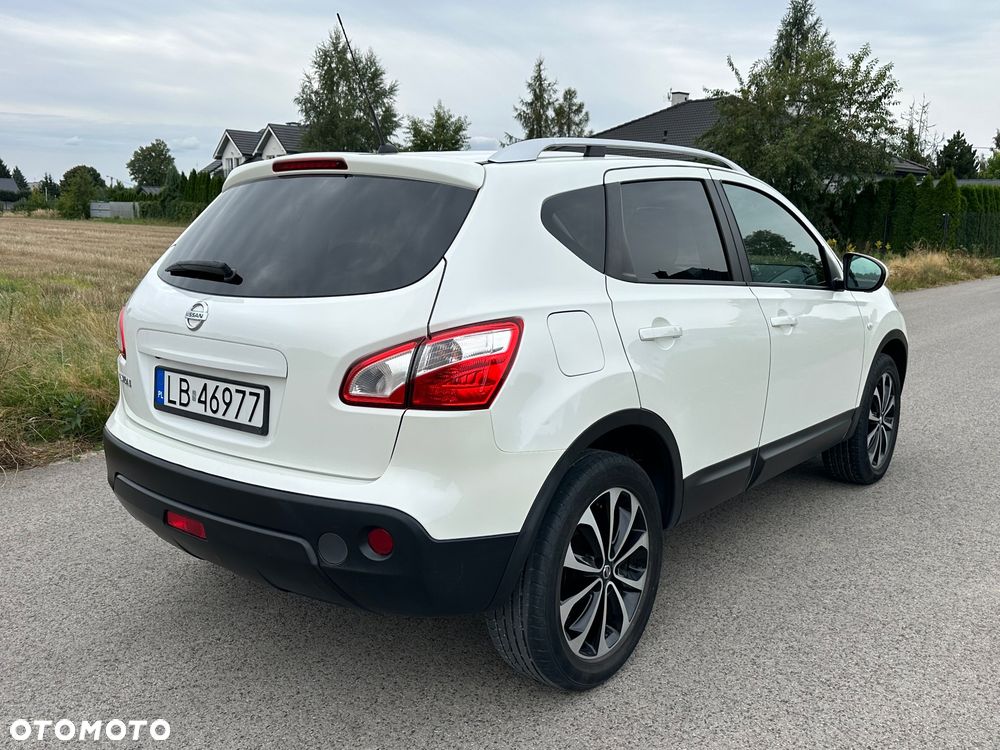 Nissan Qashqai 1.6 360 - 32