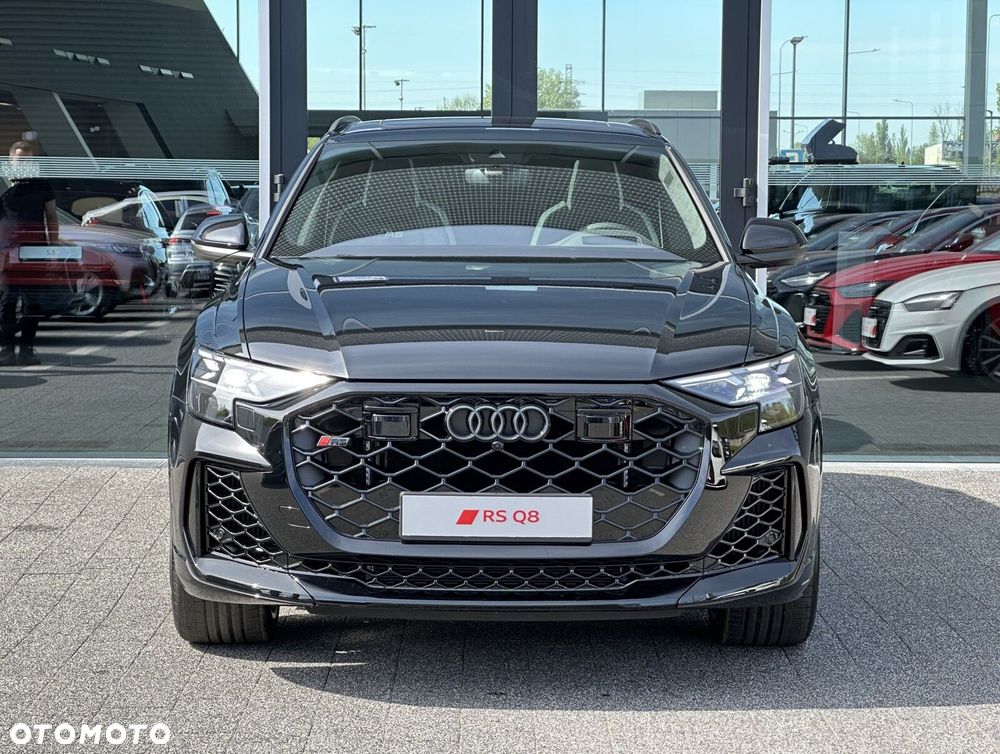 Audi RS Q8 - 3