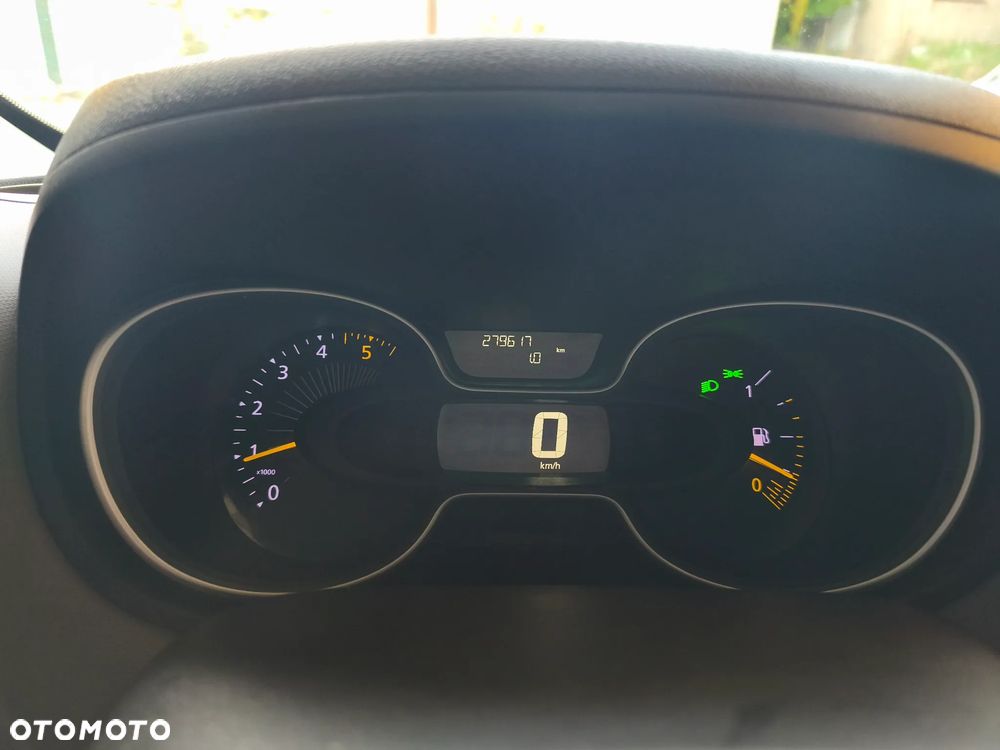 Renault Trafic - 14