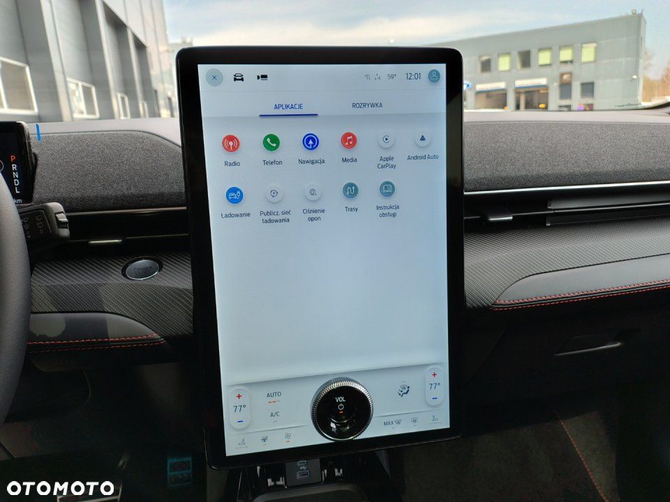 Ford Mustang Mach-E - 18