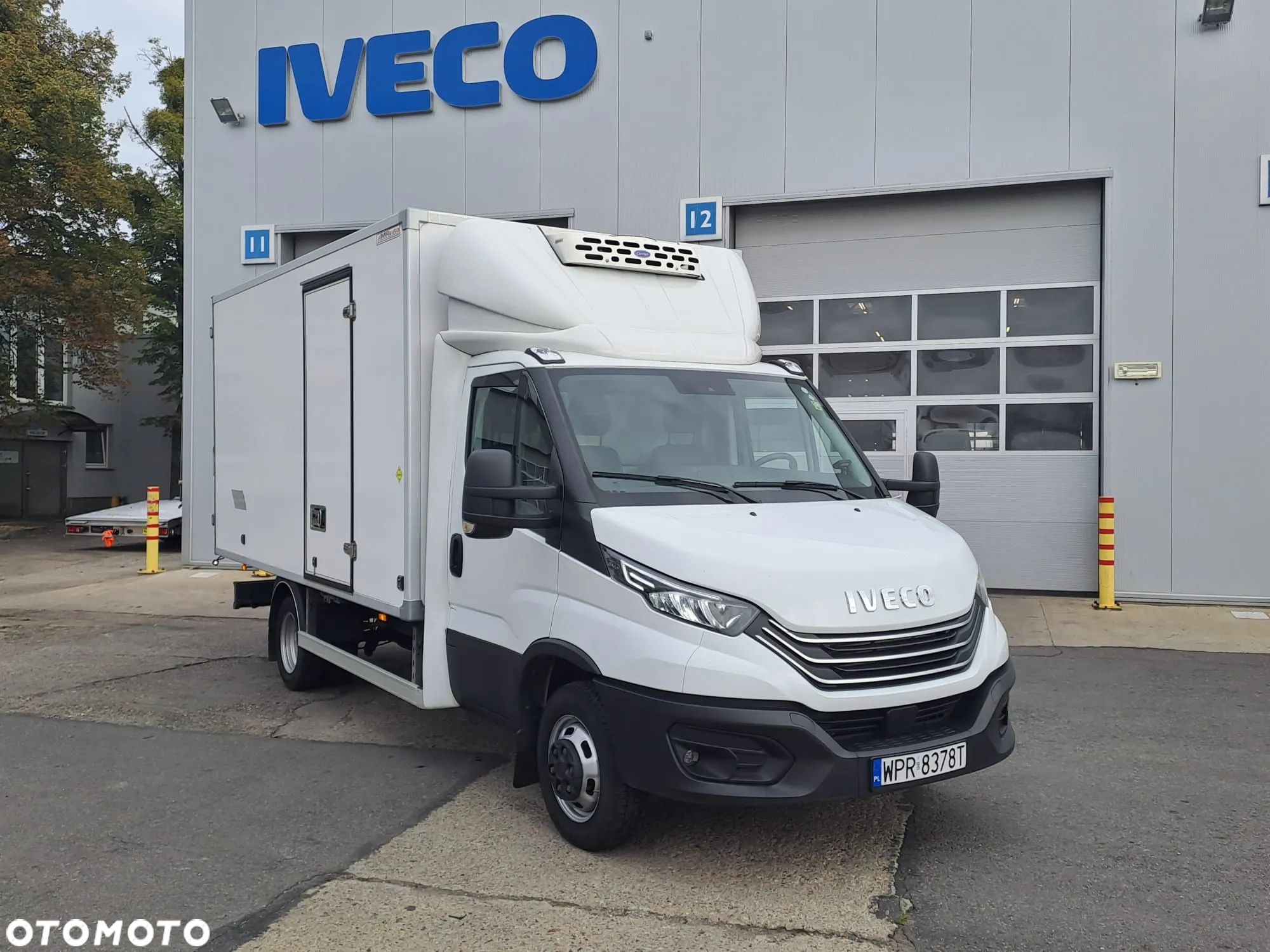Iveco Daily 50C18 bliźniak  Izoterma 8EP  Full Led - 1