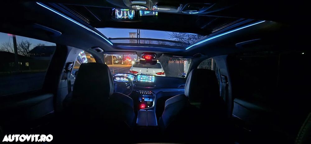 Peugeot 3008 225 e-EAT8 GT - 2