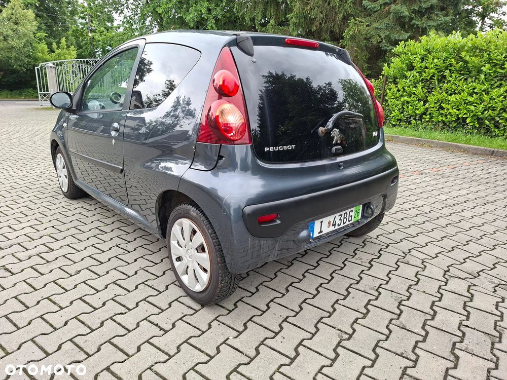 Peugeot 107 70 Black&Silver - 8