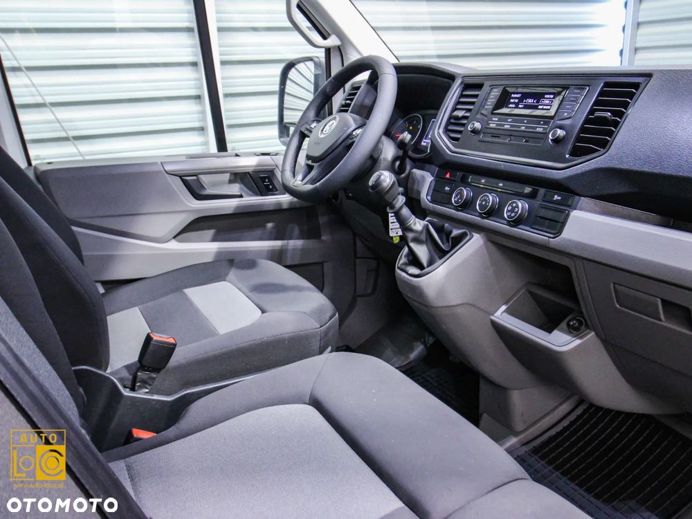 Volkswagen CRAFTER SKRZYNIA 5m - 14
