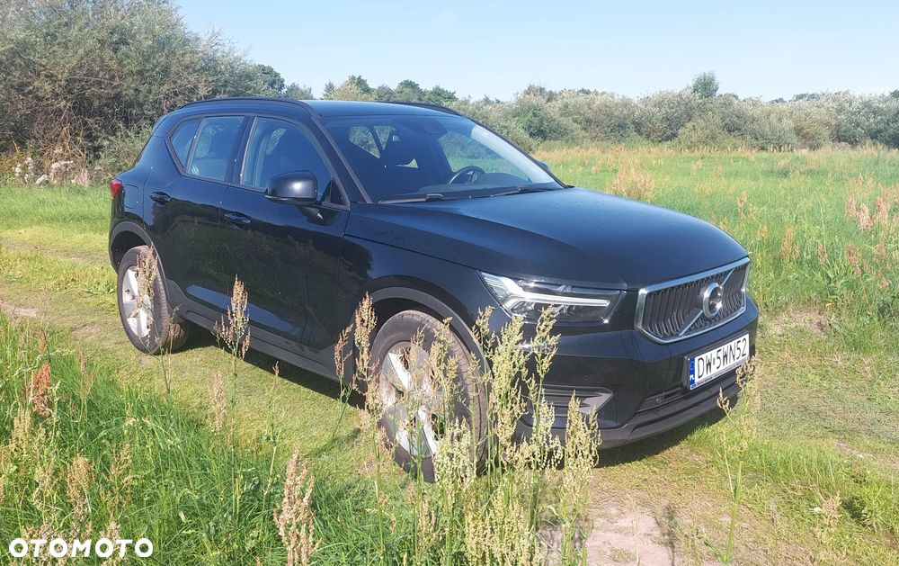 Volvo XC 40 T3 Momentum Core - 2