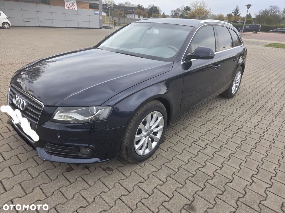 Audi A4 Avant - 6