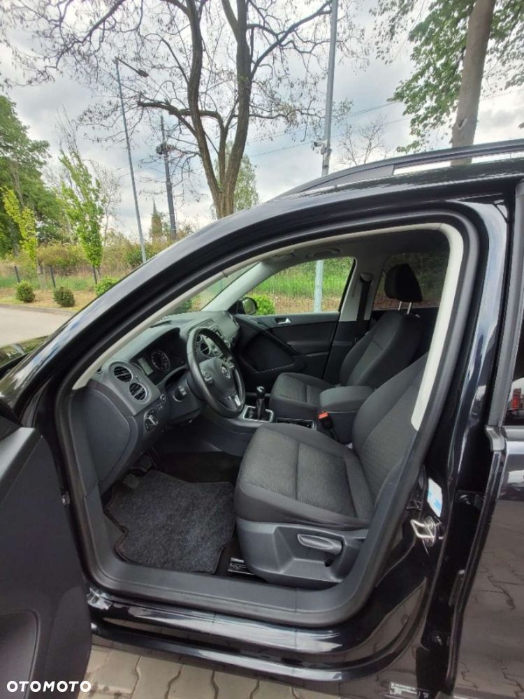 Volkswagen Tiguan - 12