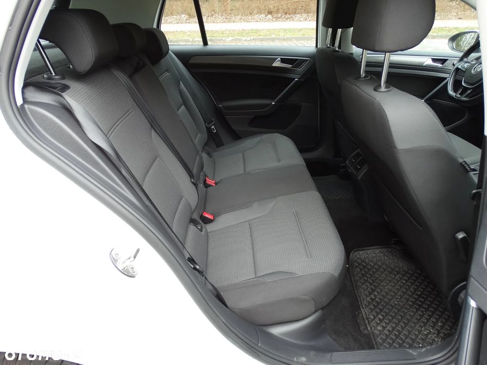 Volkswagen Golf 1.5 TSI BlueMotion ACT Comfortline - 33