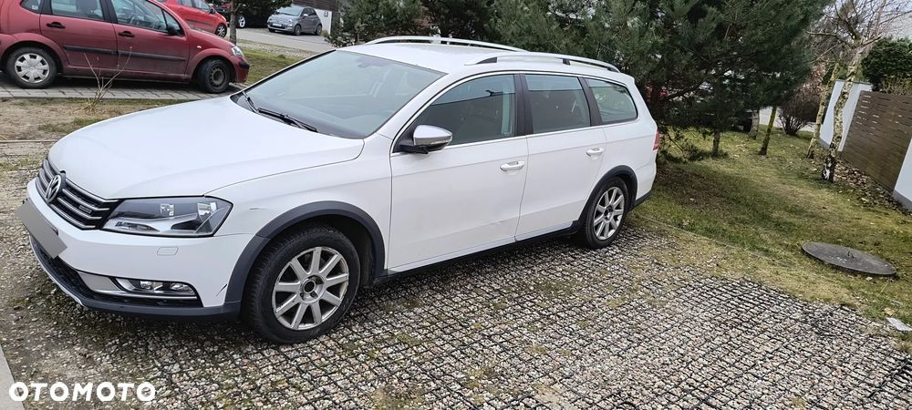 Volkswagen Passat - 14