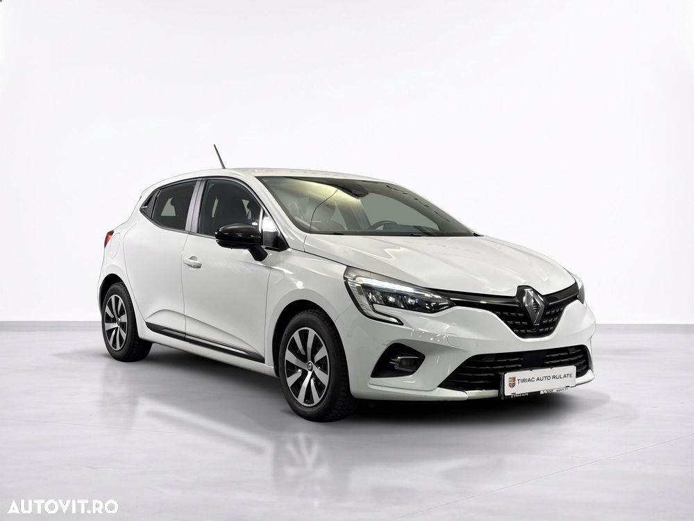 Renault Clio - 8