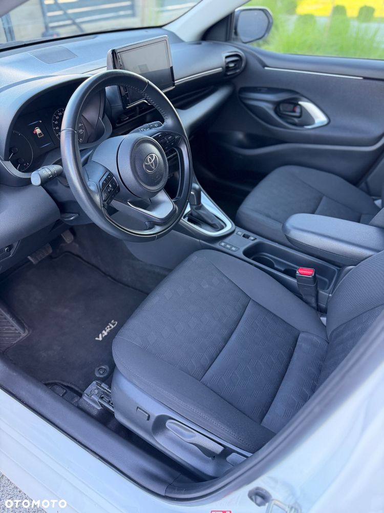 Toyota Yaris - 9