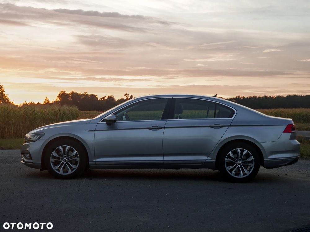 Volkswagen Passat 1.5 TSI EVO Business - 4