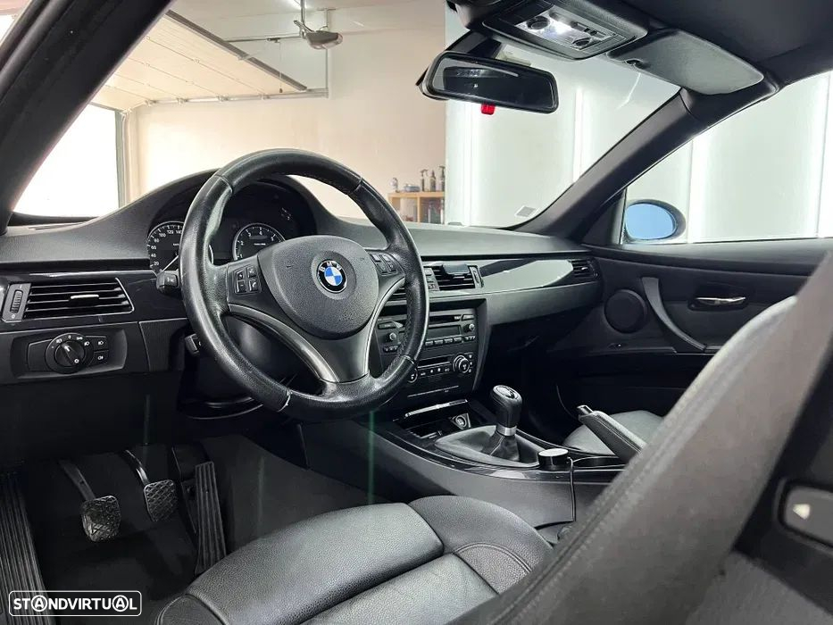 BMW 320 i Cabrio - 7