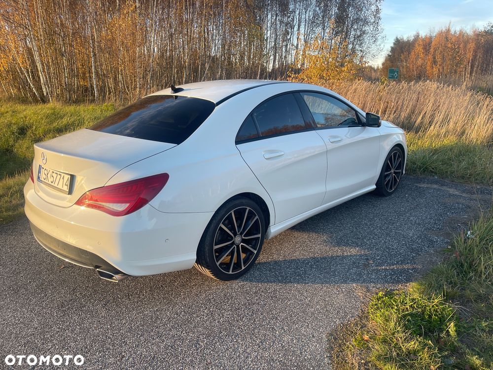 Mercedes-Benz CLA 250 7G-DCT - 3