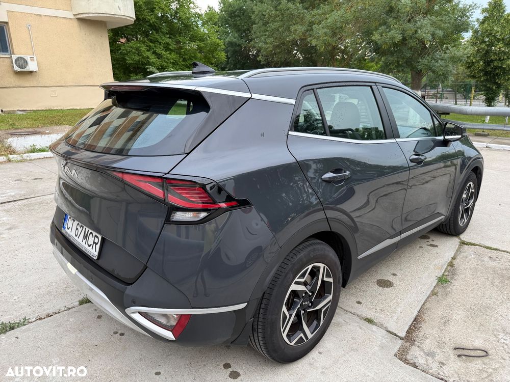 Kia Sportage 1.6 T-GDI MHEV 6MT 4x2 Urban - 6