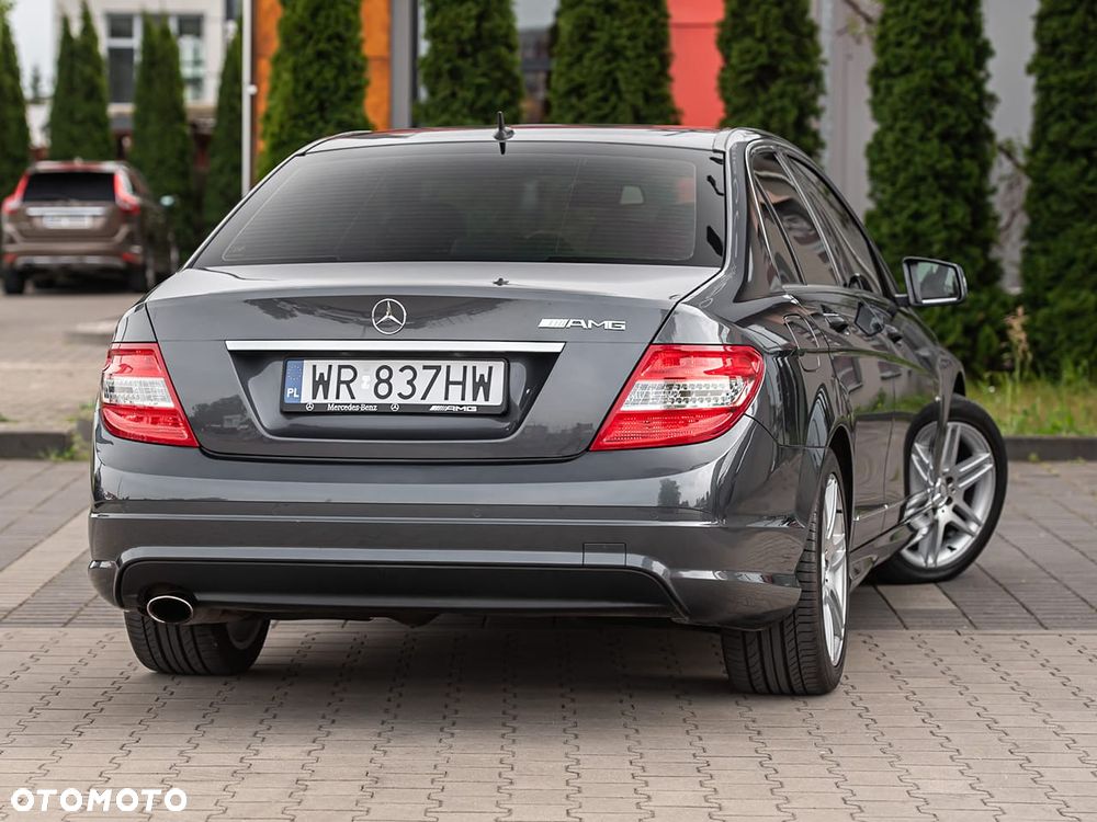 Mercedes-Benz Klasa C 220 CDI DPF Automatik Avantgarde - 8