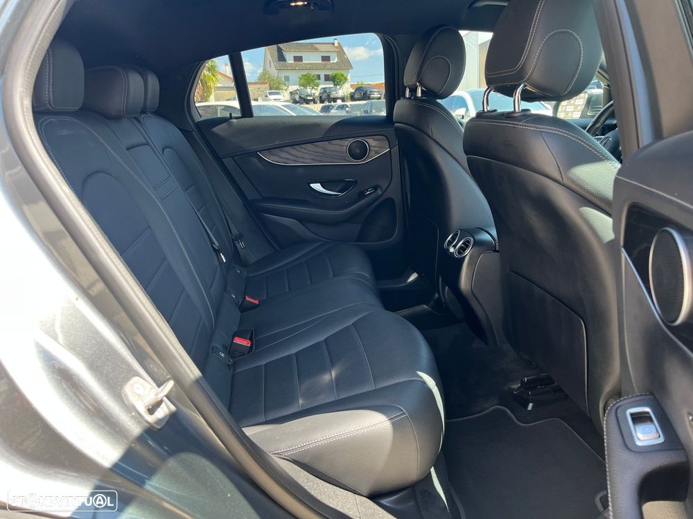 Mercedes-Benz GLC 220 d Coupe 4Matic 9G-TRONIC Exclusive - 51