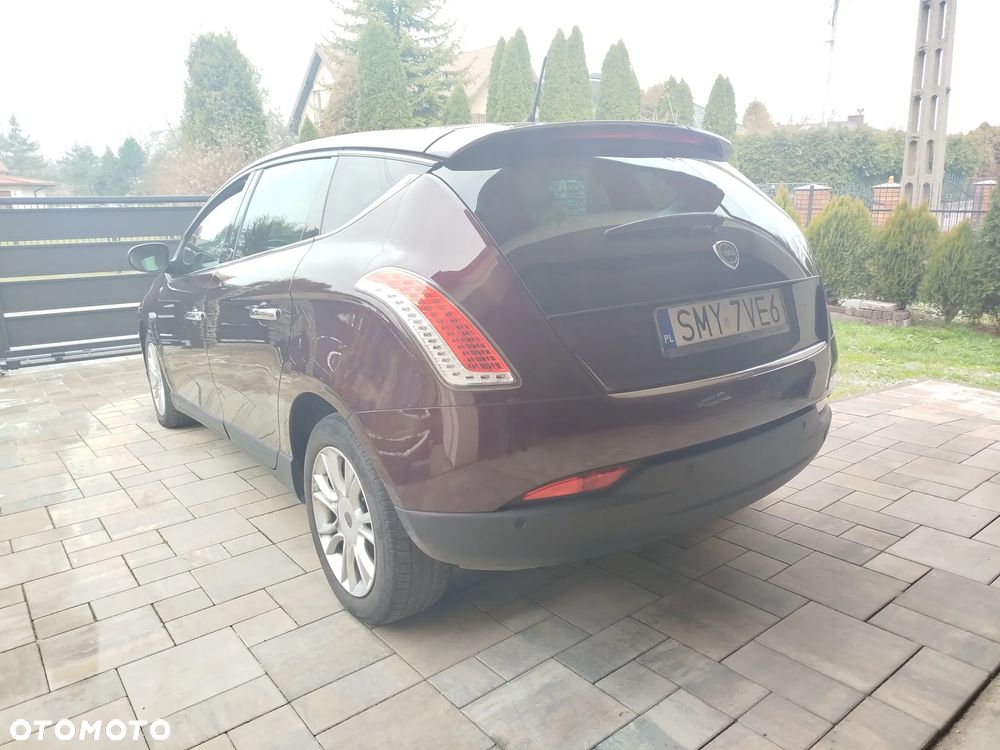 Lancia Delta 1.4 T-Jet Silver - 13