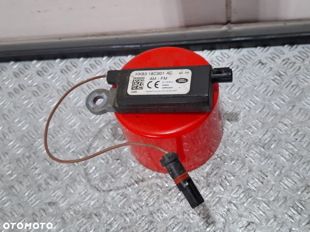 Antena Jaguar F-Pace 2018 rok nr HK8318C901AC - 1