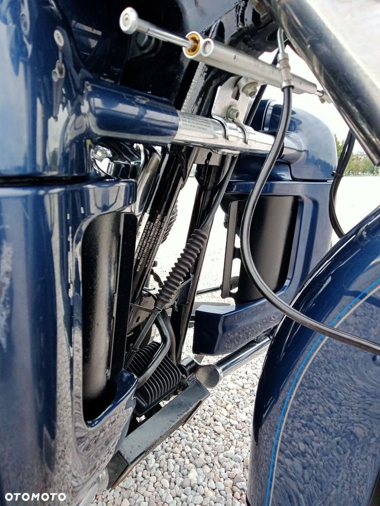 Harley-Davidson Tri Glide - 17