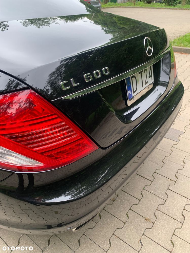 Mercedes-Benz CL 600 - 10