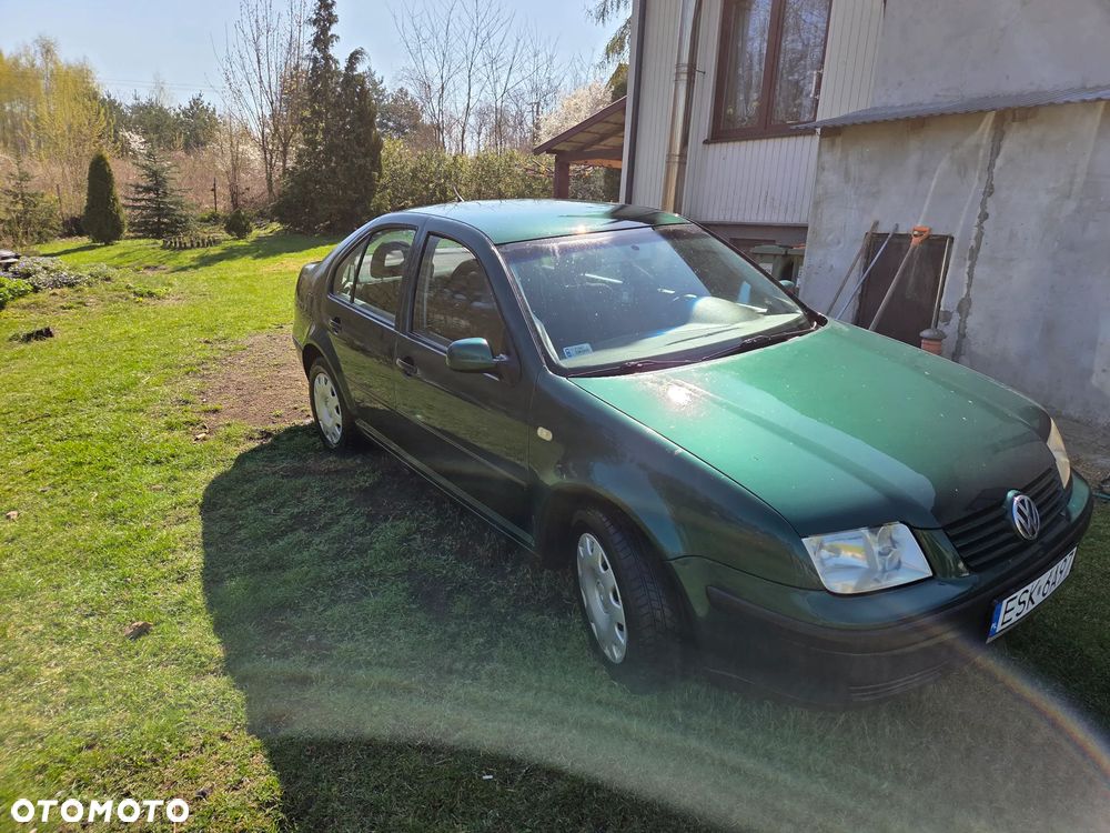 Volkswagen Bora - 2
