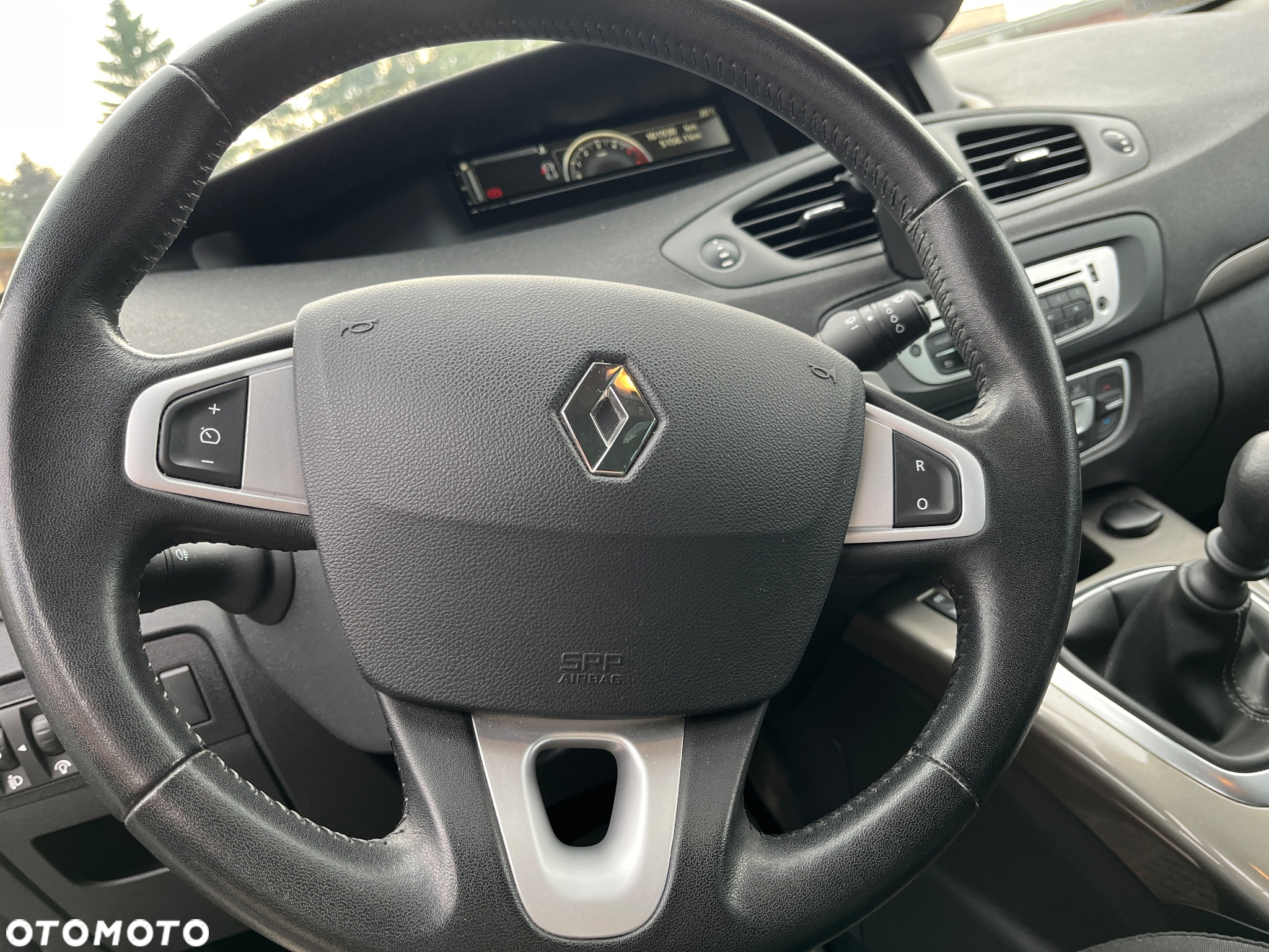Renault Scenic Xmod 1.5 dCi Life - 11