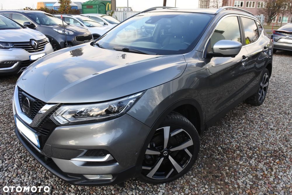Nissan Qashqai 1.2 DIG-T TEKNA+ - 2