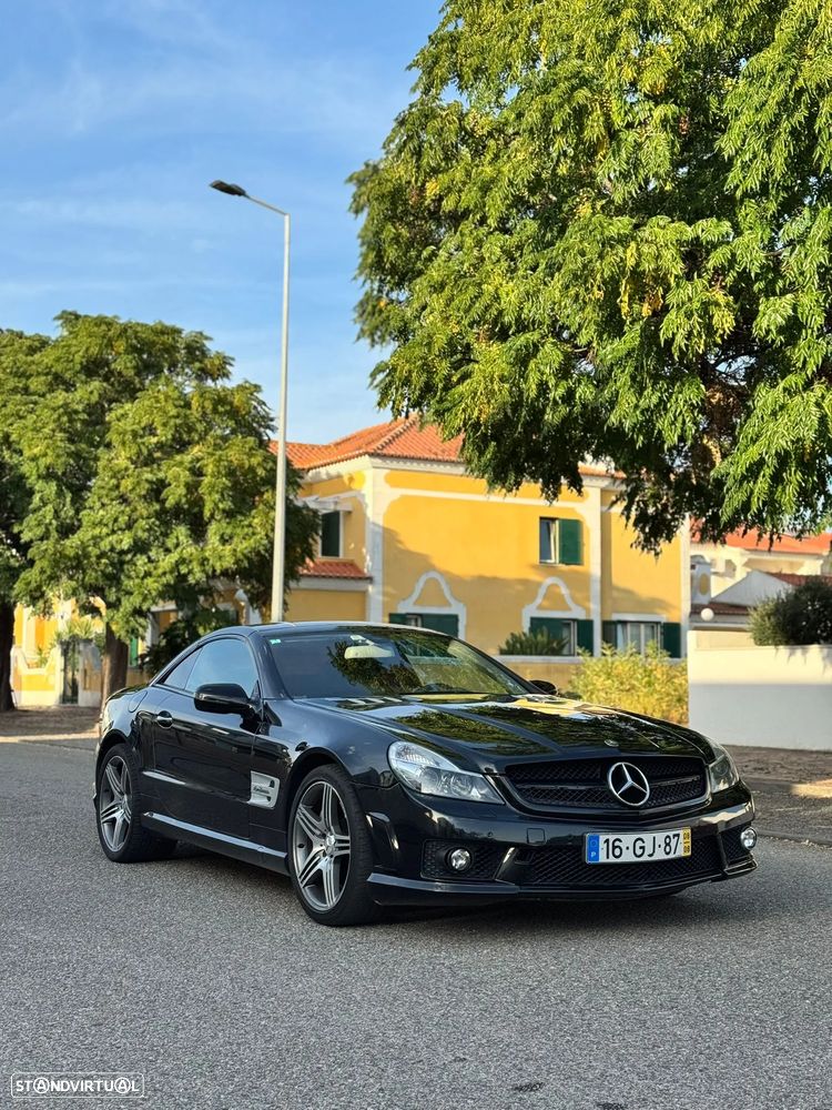 Mercedes-Benz SL 63 AMG Standard - 3