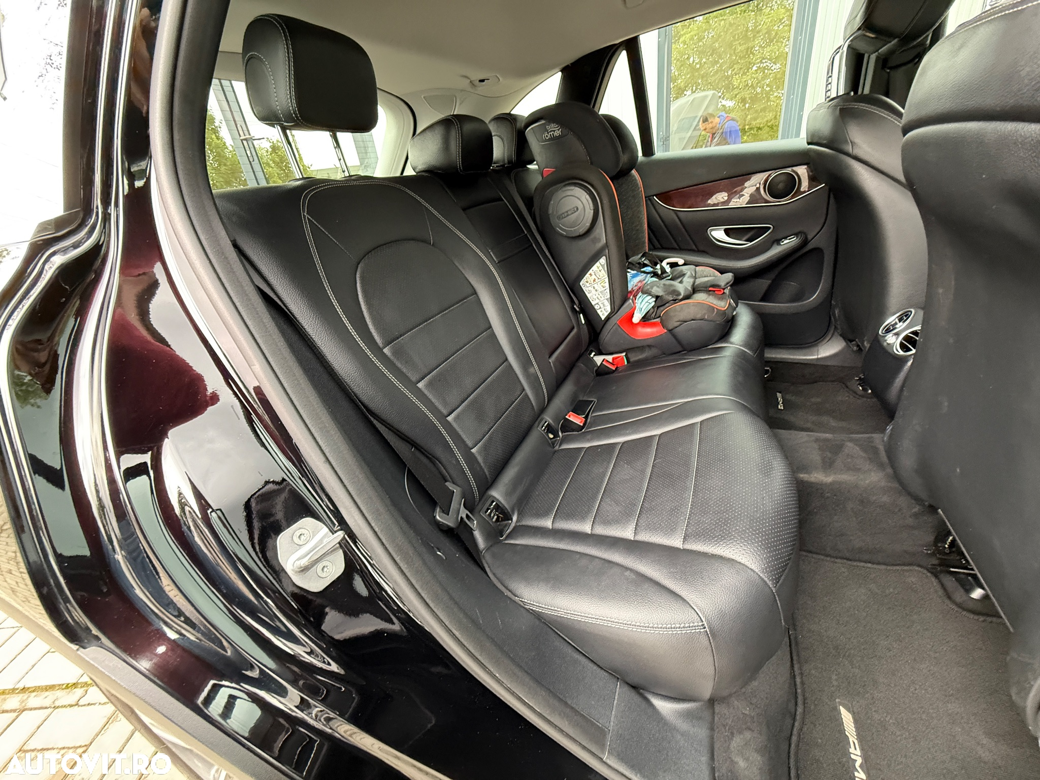 Mercedes-Benz GLC 220 d 4MATIC - 23