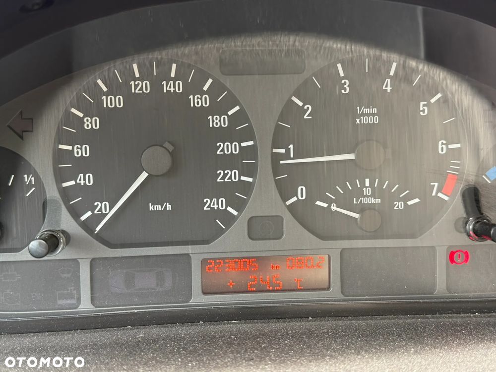 BMW Seria 3 316ti - 19