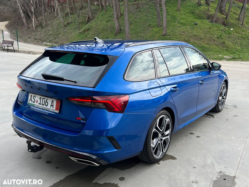 Skoda Octavia 2.0 TDI DSG RS Plus - 4