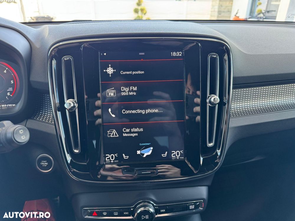 Volvo XC 40 D4 AWD R-Design - 12