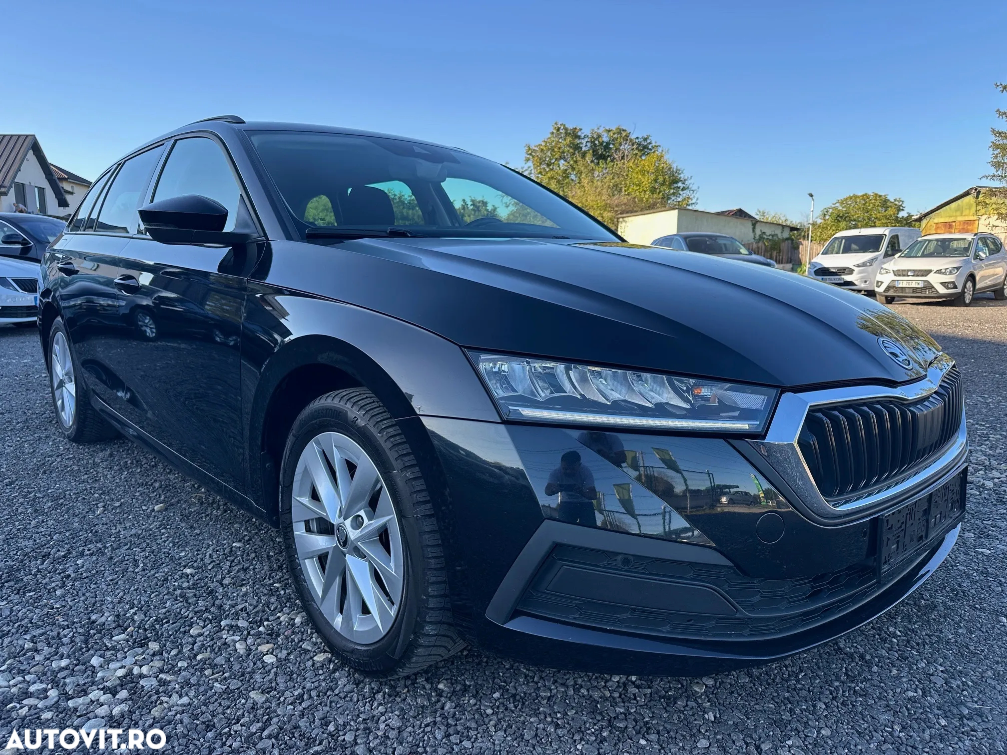 Skoda Octavia 2.0 TDI DSG Ambition - 3