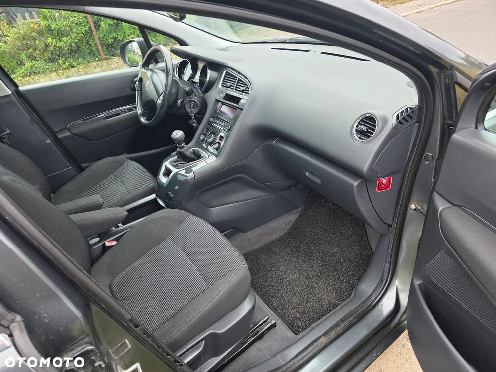 Peugeot 5008 155 THP Premium - 12
